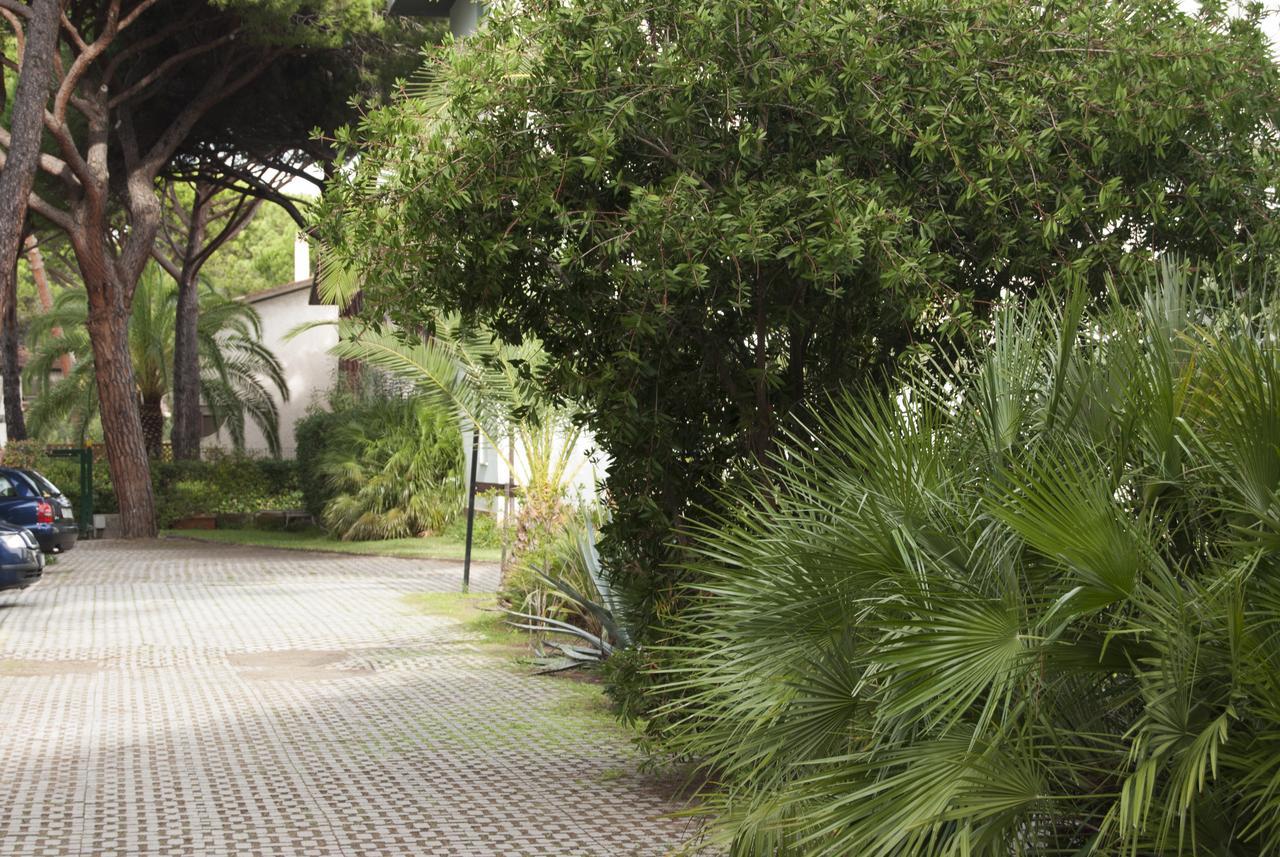 Pineta Aparthotel 3*