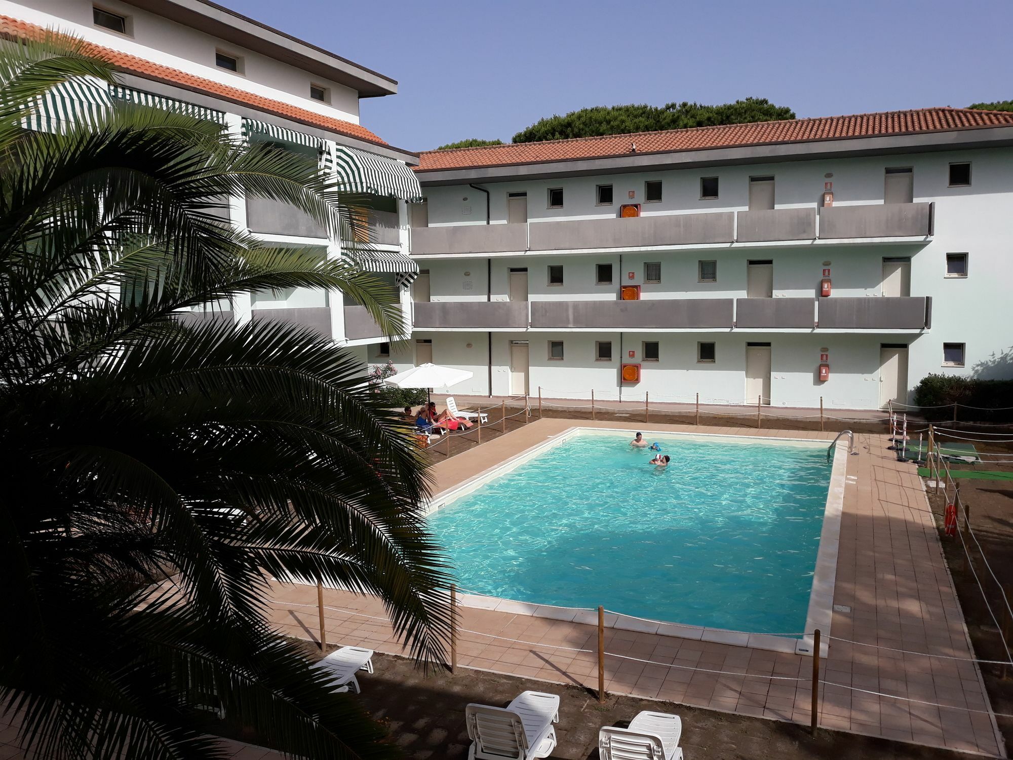 Pineta Aparthotel Principina a Mare
